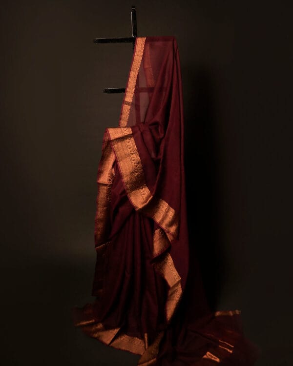 Earthen_Elegance_Brown_Kota_Cotton_Zari_Plain_Saree Earthen Elegance Brown Kota Cotton Zari Plain Saree, Full size