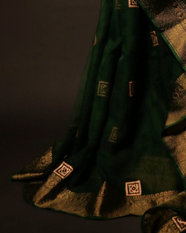 Emerald_Enchantment_Green_Kota_Cotton_Zari_Printed_Saree_4 Emerald Enchantment Green Kota Cotton Zari Printed Saree, Bottom side close up
