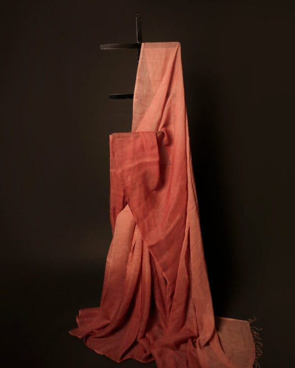 MG_6519 Barely Beige Linen Shaded Saree