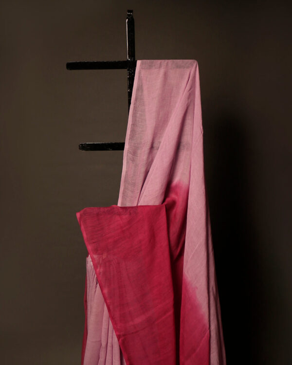 MG_6655 Rosy Romance Baby Pink and Red Linen Shaded Saree
