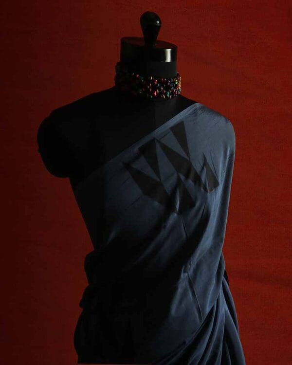 Plain_Gray_Colour_Fancy_H_S_Silk_Saree-1 Plain Gray Colour Fancy H S Silk Saree, Top size close up