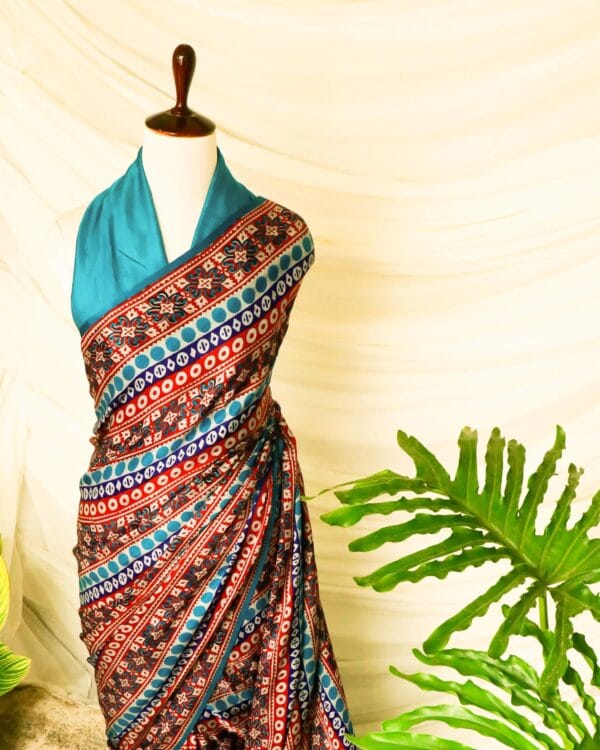 Pure-Handloom-Brown-with-Blue-Gaji-Silk-Saree-1_jpg Pure Handloom Brown with Blue Gaji Silk Saree