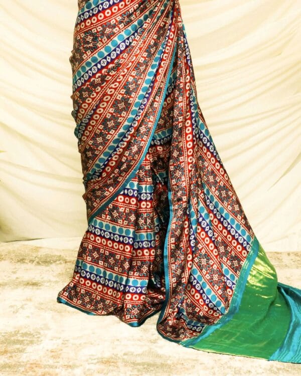 Pure-Handloom-Brown-with-Blue-Gaji-Silk-Saree-3_jpg Pure Handloom Brown with Blue Gaji Silk Saree