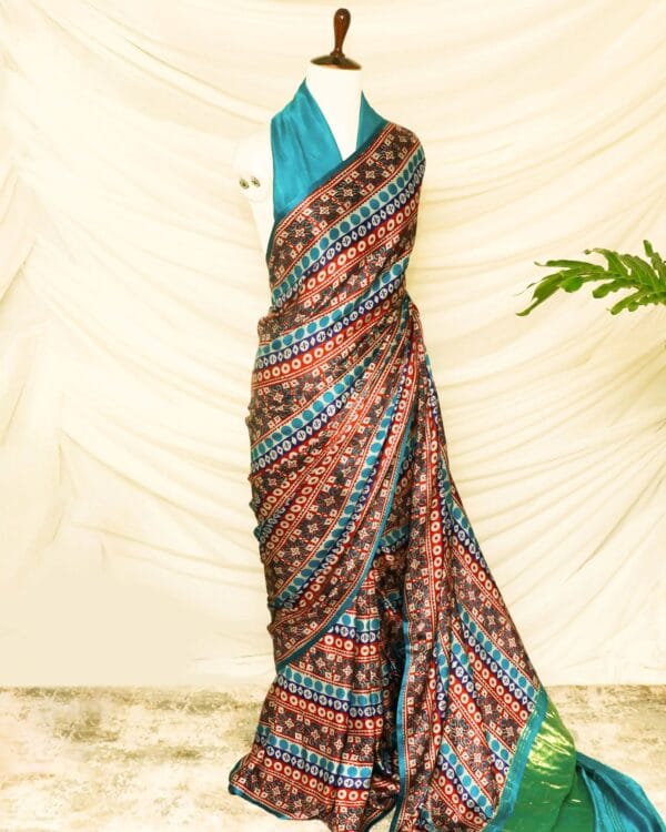 Pure-Handloom-Brown-with-Blue-Gaji-Silk-Saree-4_jpg Pure Handloom Brown with Blue Gaji Silk Saree