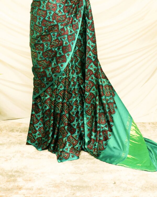 Pure-Handloom-Green-Gaji-Silk-Saree-3-1_jpg Pure Handloom Dark Green Gaji Silk Saree