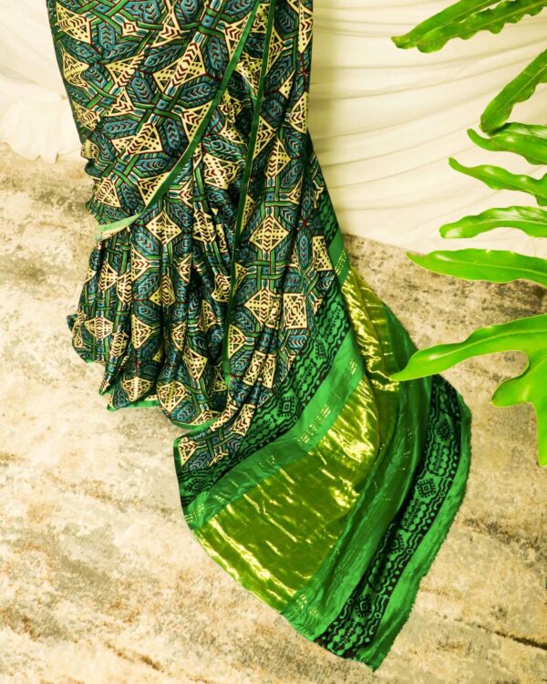 Pure-Handloom-Green-Gaji-Silk-Saree-4_jpg Pure Handloom Green Gaji Silk Saree