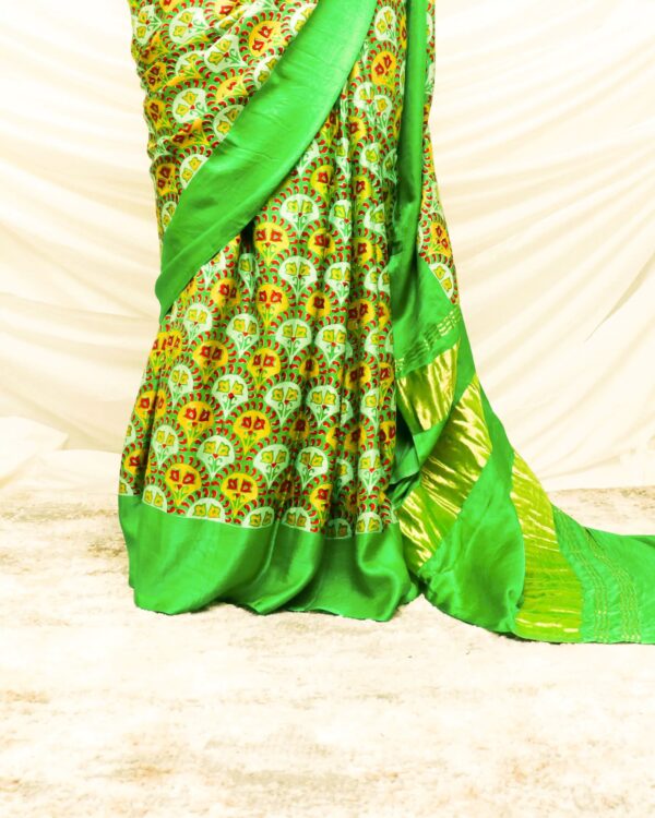 Pure-Handloom-Parakeet-Green-Gaji-Silk-Saree-4_jpg Pure Handloom Parakeet Green Gaji Silk Saree