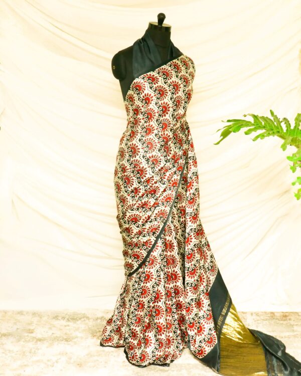 Pure-Handloom-Sandal-with-Green-Gaji-Silk-Saree-2_jpg Pure Handloom Sandal with Green Gaji Silk Saree