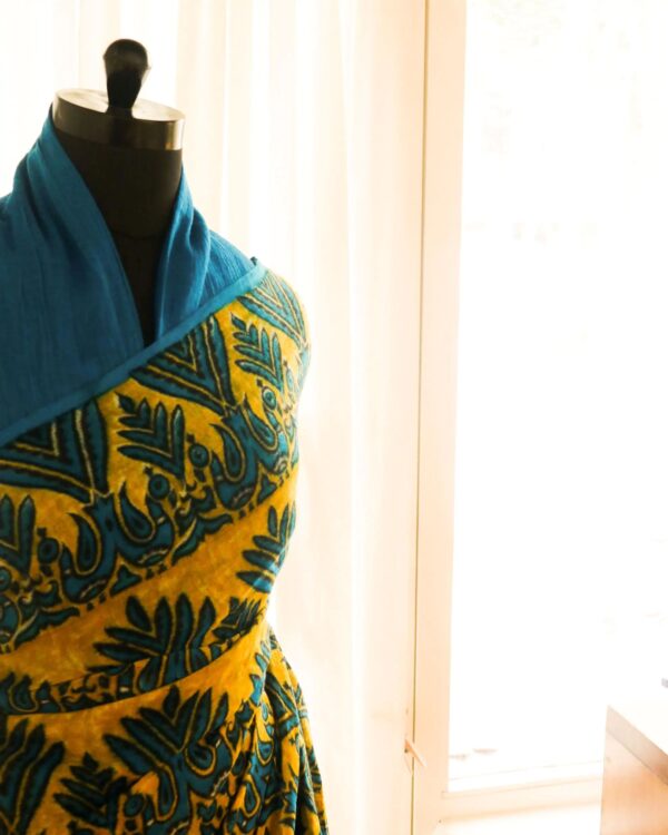 Pure-Handloom-Yellow-with-Blue-Linen-Silk-Saree-5_jpg Pure Handloom Yellow with Blue Linen Saree