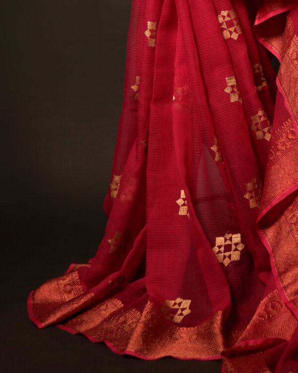 Rosy_Radiance_Pink_Kota_Cotton_Zari_Printed_Saree_4 Rosy Radiance Pink Kota Cotton Zari Printed Saree, Bottom side close up