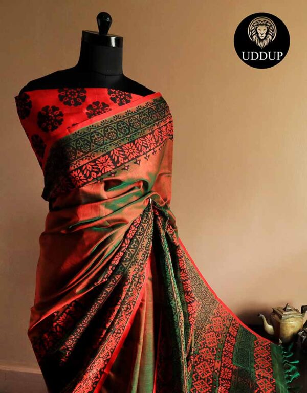 eazrhyz-2 Pure Handloom Emerald Green and Orange Silk Cotton Saree