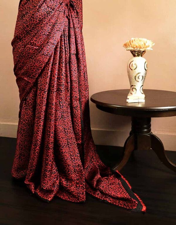 rn-image_picker_lib_temp_315f06ff-6d7a-4d7e-9c4b-4eac61f41c72 Pure Hand Block Printed Maroon Desi Tussar Silk Saree