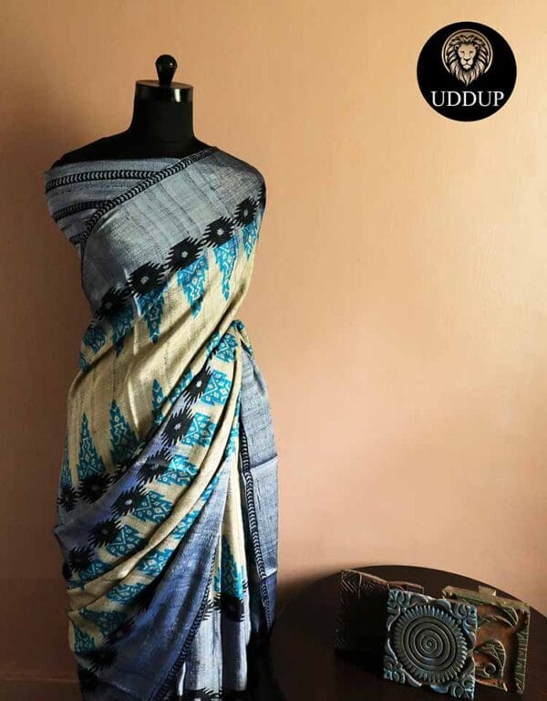 rn-image_picker_lib_temp_52f5b980-8261-4437-9d62-33322b74a591 Pure Hand Block Printed Black Desi Tussar Silk Saree