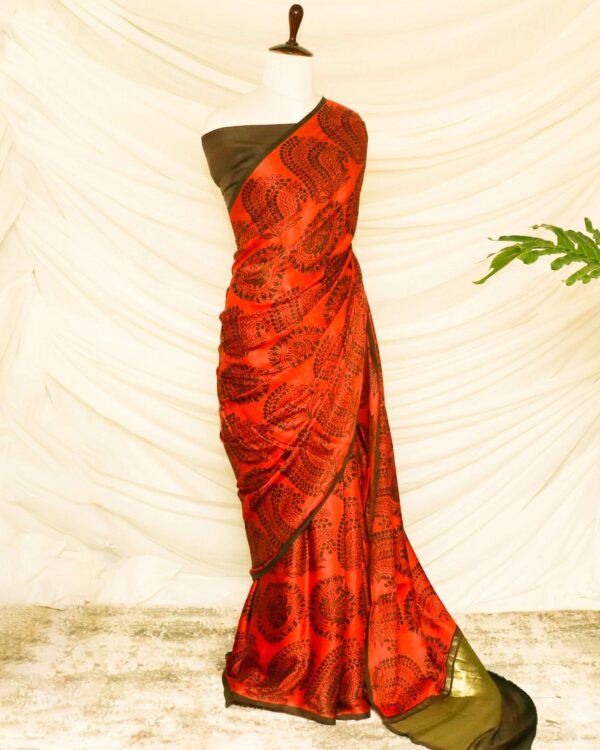 rn-image_picker_lib_temp_7af03266-0ff7-4f6f-8adc-3e0b30f0f7bc-1 Pure Handloom Ferrari Red Modal Silk Saree