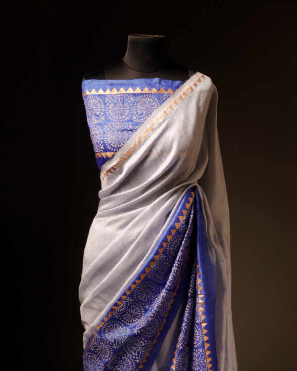 rn-image_picker_lib_temp_897bcbad-5276-439b-b3db-7401eaff1108 Uddup Breeze White and Blue Pure Dupion Silk Saree