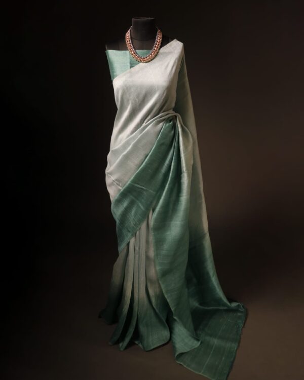 rn-image_picker_lib_temp_95918fc9-c5f8-4319-ae8f-23ce7520fa71 Serenity in Green Pastel Green Pure Dupion Silk Saree