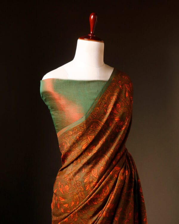 rn-image_picker_lib_temp_ae63f2db-50c4-42fa-82d0-8d8bbcd3acb9 Burgundy Elegance Maroon Soft and Light Handloom Silk Cotton Saree