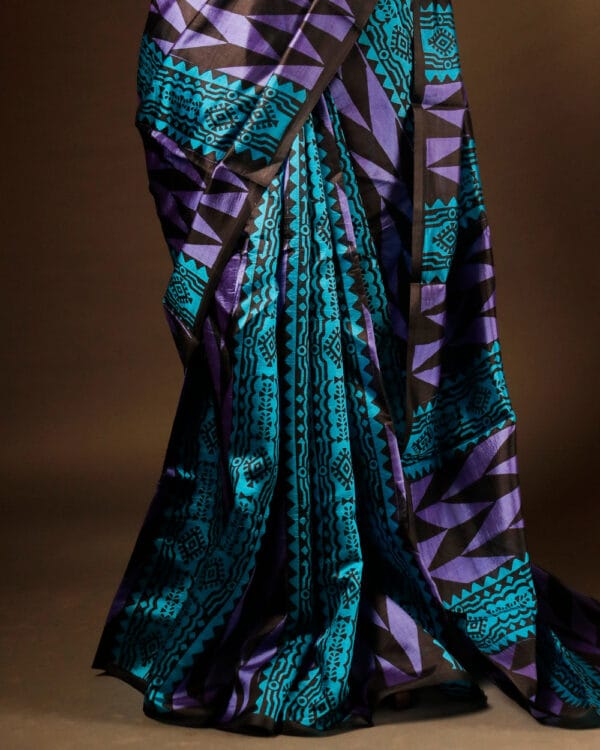 rn-image_picker_lib_temp_b8eaf2bf-bf9c-45f0-a56b-421c9f386c8b Pure Hand block Printed Blue and Black Raw Silk saree
