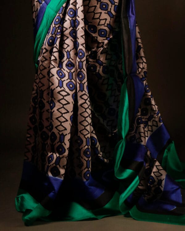 rn-image_picker_lib_temp_c2e3584c-8895-4fbf-8071-a10d9b0aabe6 Pure Hand block Beige and blue Raw Silk saree