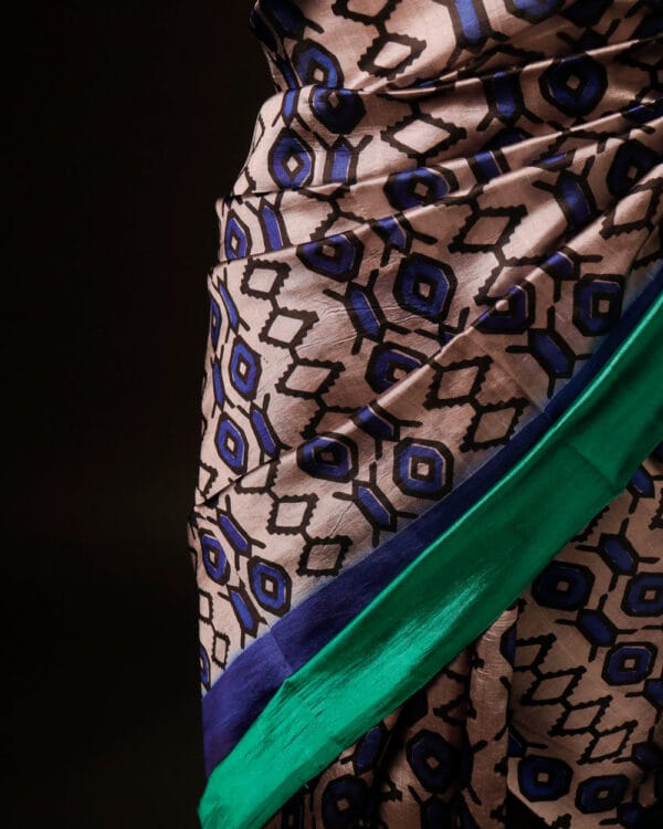 rn-image_picker_lib_temp_c68e6a36-97b0-47b8-9689-b0ceec8799be Pure Hand block Beige and blue Raw Silk saree