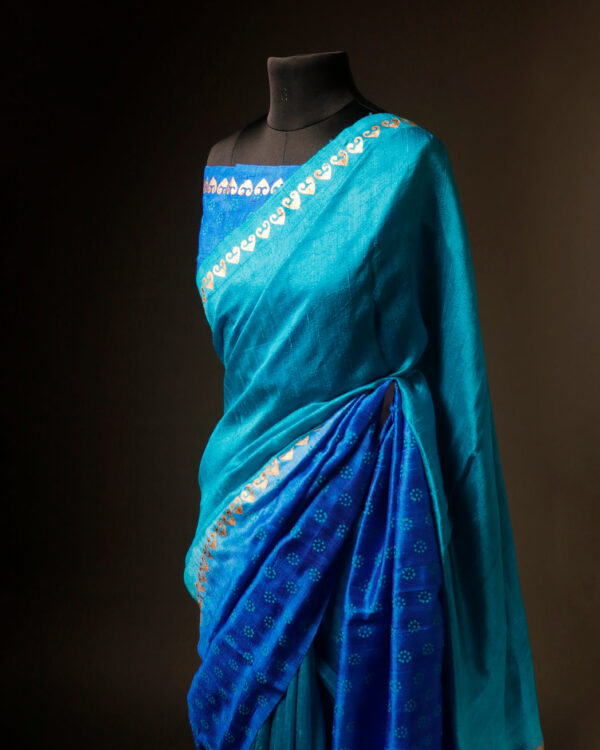 rn-image_picker_lib_temp_da8db4f5-a282-45e5-a191-8ebb785bd932 Twilight Sky Blue and Dark Blue Pure Dupion Silk Saree