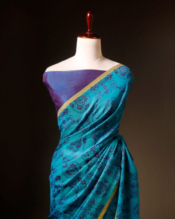 rn-image_picker_lib_temp_e3cfd4f8-343d-4b65-8cf1-822863bc941d Breeze Pure Blue Soft and Light Handloom Silk Cotton Saree