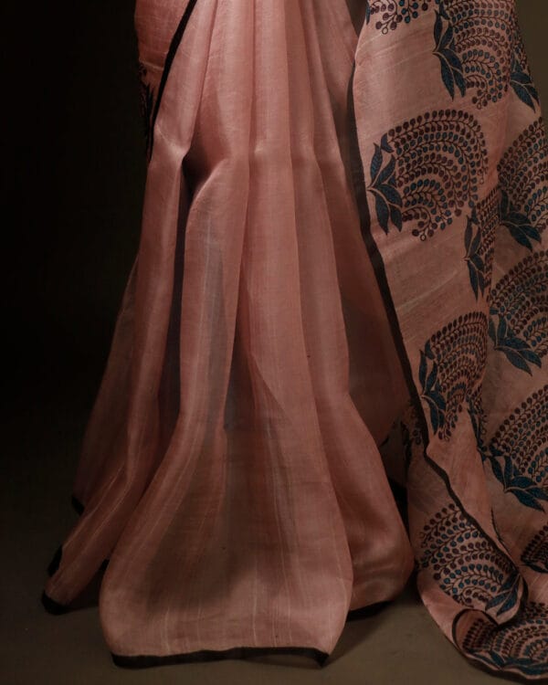 rn-image_picker_lib_temp_effcf4c3-8616-4f22-9584-7247af69a732 Pastel Petal Light Pink Pure Organza Silk Saree