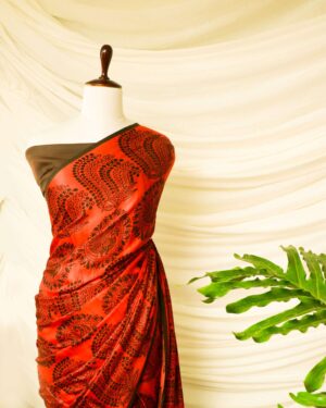 rn-image_picker_lib_temp_f26b567b-7d56-45d0-8930-49a63cc3547c Pure Handloom Ferrari Red Modal Silk Saree