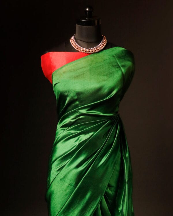 rn-image_picker_lib_temp_f537e536-2ecc-42cb-85f5-4cf65c0ff80a Pure Hand block Printed Parrot Green Silk saree