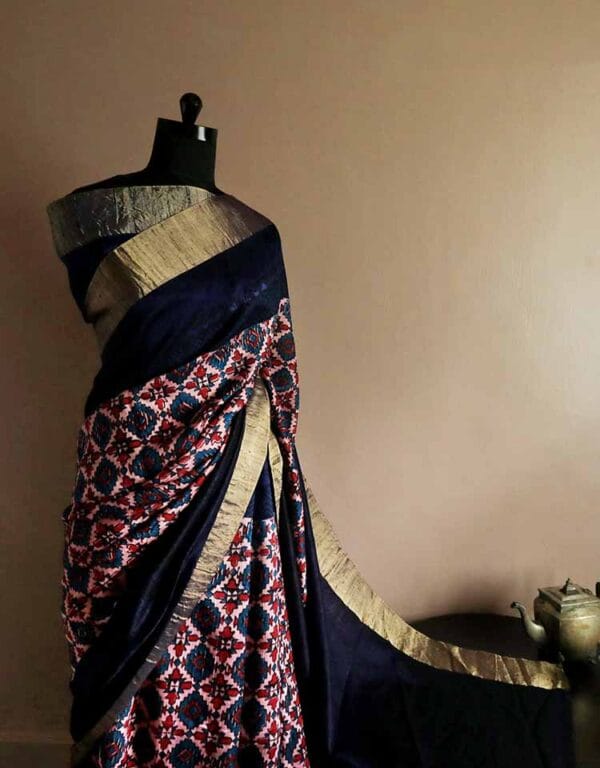 tyhjty-3 Pure Hand Block Printed Ravishing Pink Duppion Silk Saree