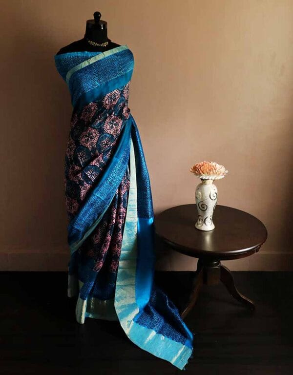 uyjuyk-2 Peacock Green Pure Dupion Silk Saree