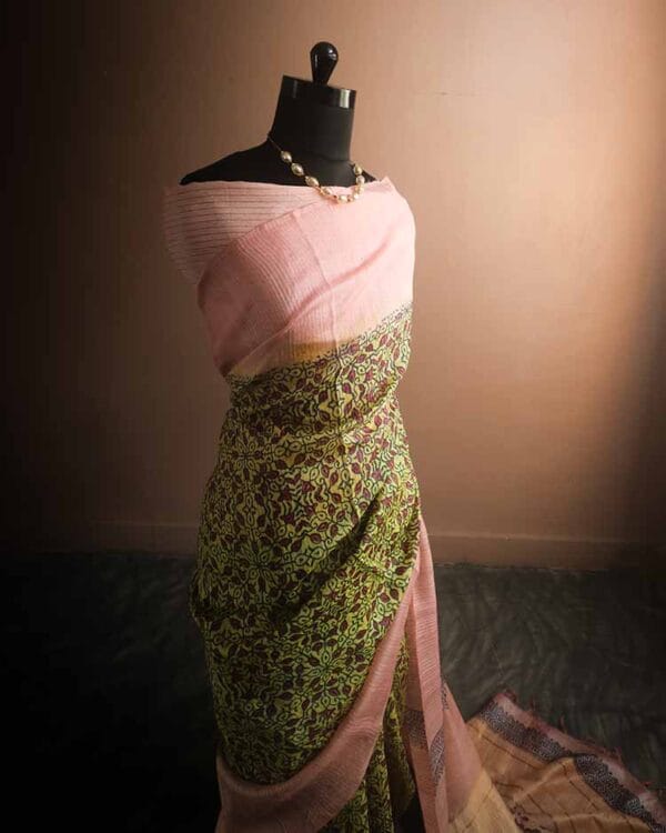 xfdgkj-1 Peach and yellow colour Line Tussar Silk Saree