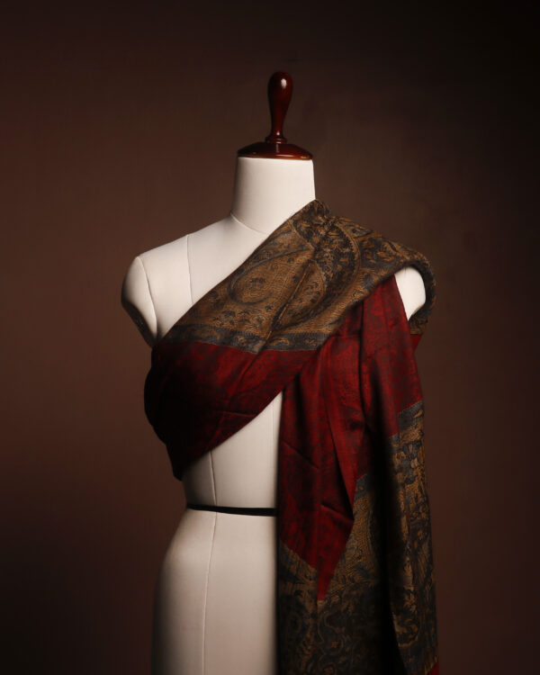 15. WOOLEN PASHMINA STOLES Luxury Chocolate Brown Paisley Pashmina Stole – Intricate Rust Heritage Wrap