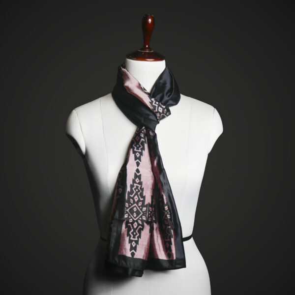 _MG_1638 Rose Gold & Black Tribal Print Silk Stole – Luxury Geometric Pattern Scarf